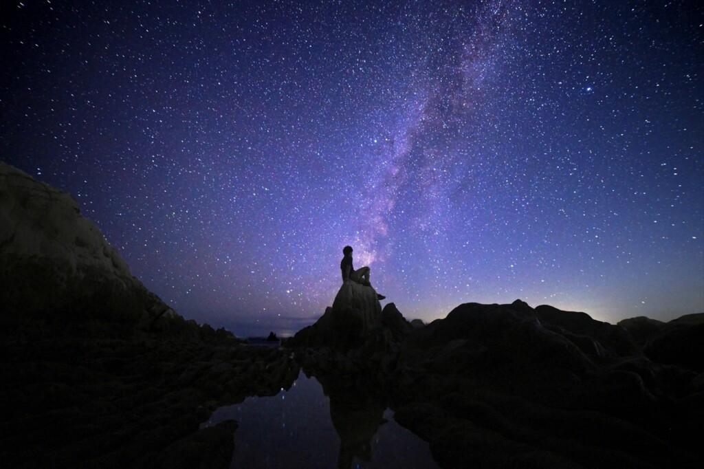 白浜の屏風岩と天の川